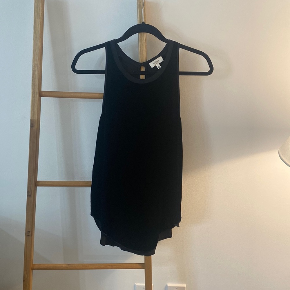 Aritzia Sleeveless Velvet Blouse